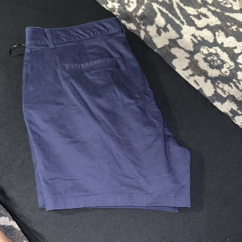 New Ava & Viv blue shorts plus size - Picture 2 of 7